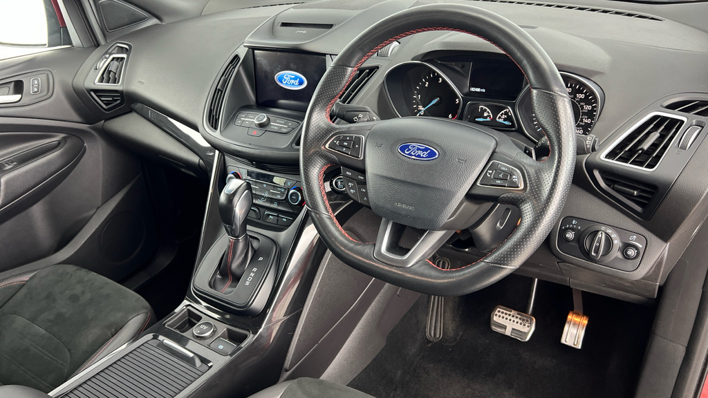 Ford Kuga Suv White #9