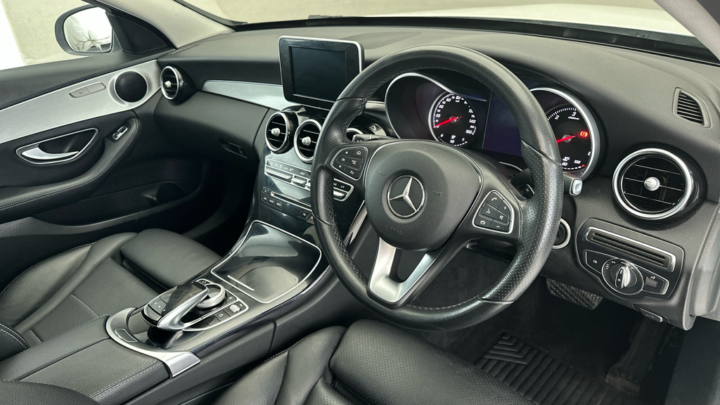 Mercedes-Benz C Class Black #10