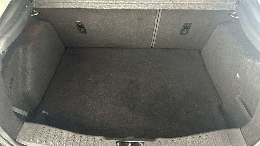 Ford Focus Focus Startline Grey #20
