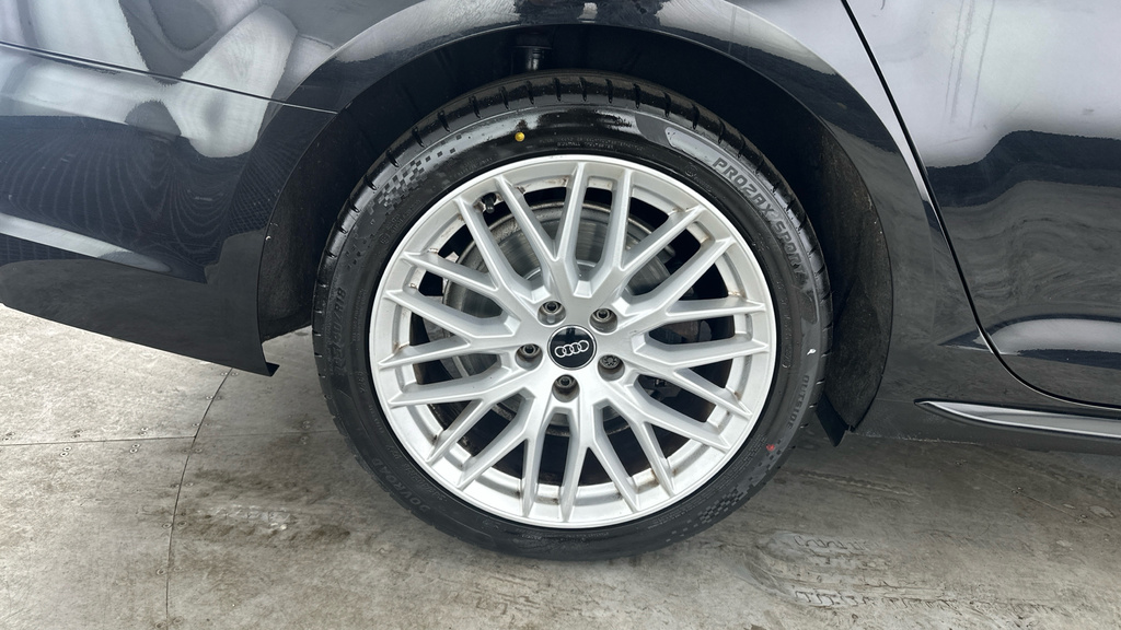 Audi A4 Tfsi S Line 40 Grey #28