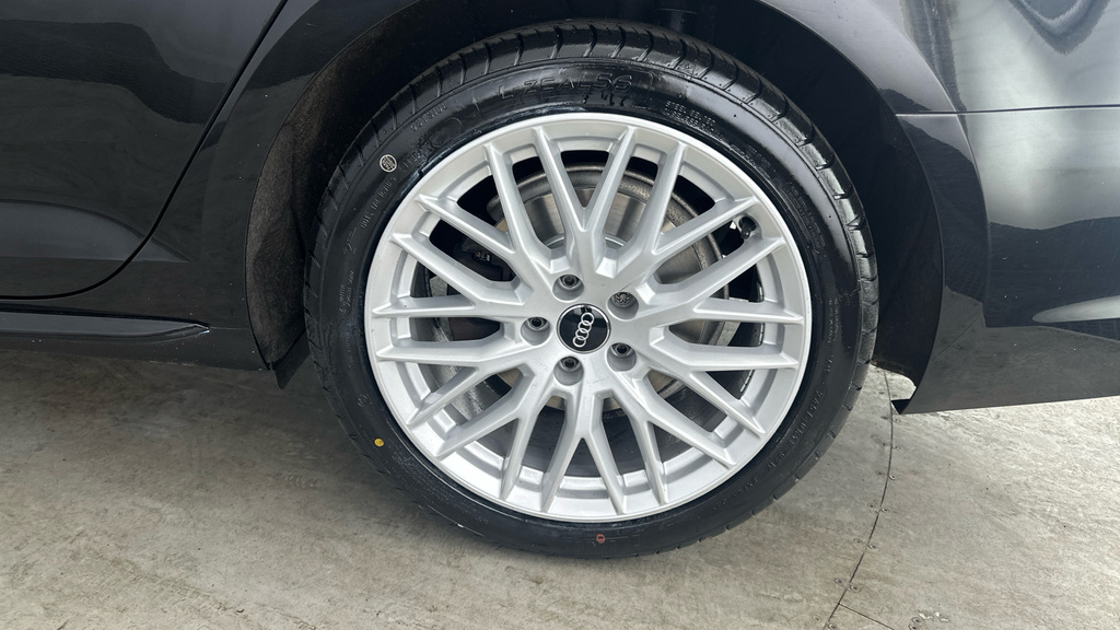 Audi A4 Tfsi S Line 40 Grey #27