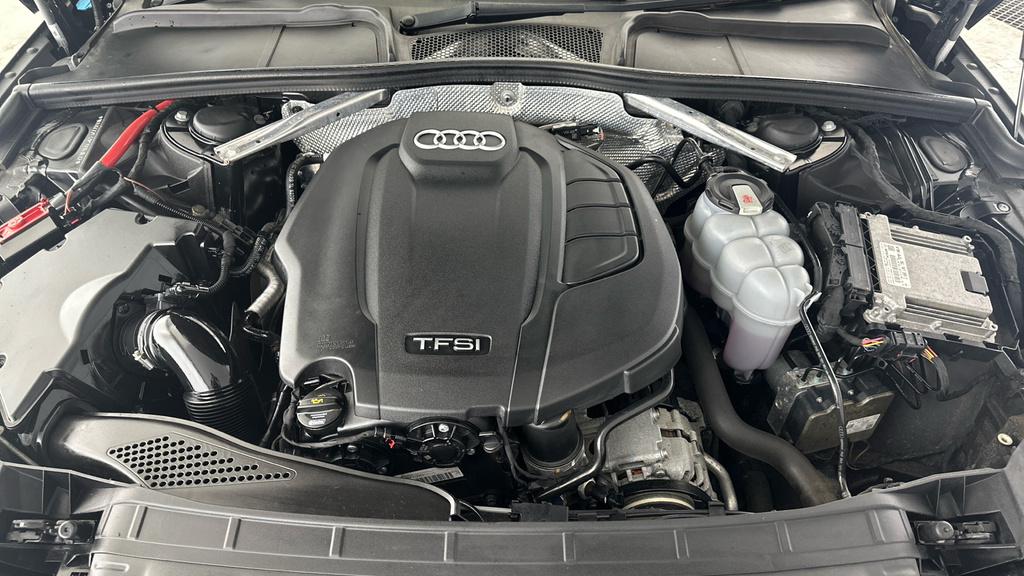 Audi A4 Tfsi S Line 40 Grey #25