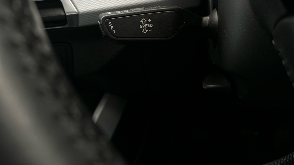 Audi Q2 Black #15