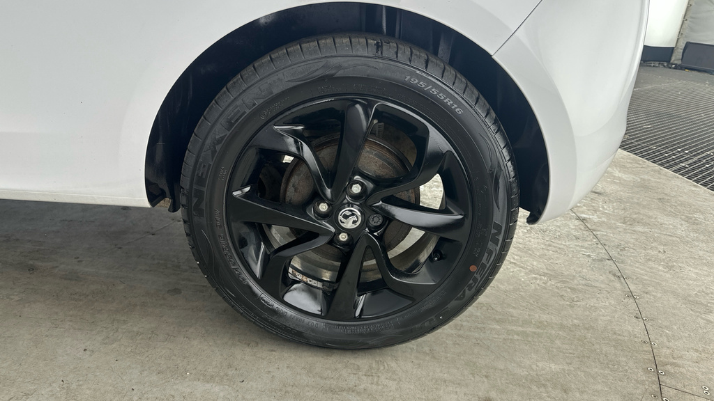 Vauxhall Corsa 1.4 Se Black #22