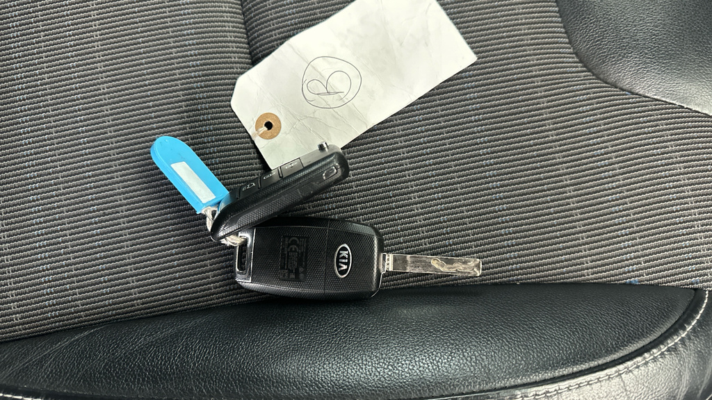 Kia Niro  Black #28