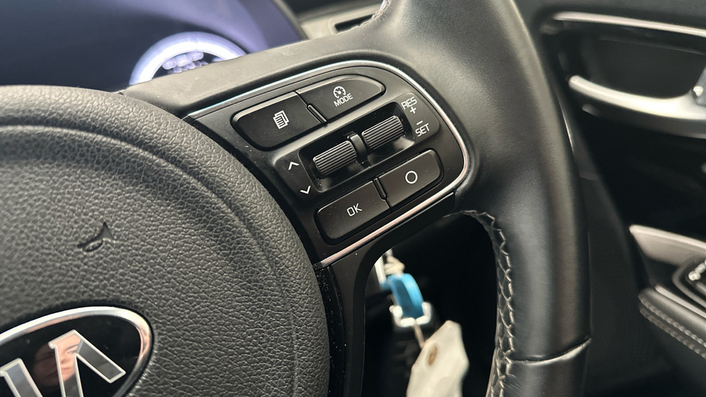 Kia Niro  Black #13