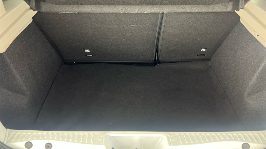 Dacia Sandero Essential Grey #19