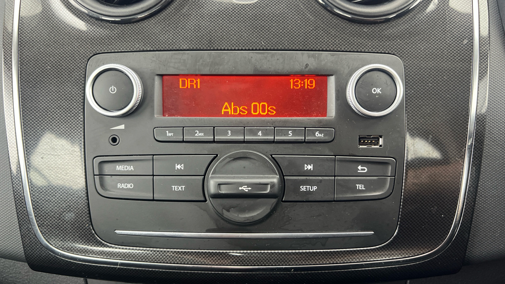 Dacia Sandero Essential Grey #16