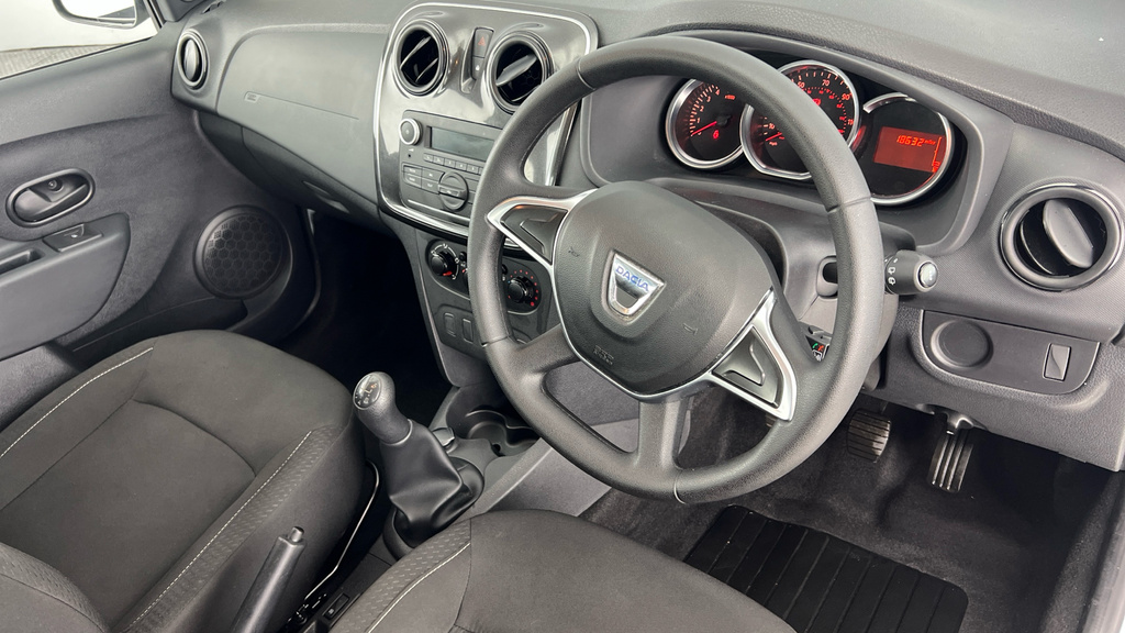 Dacia Sandero Essential Grey #9
