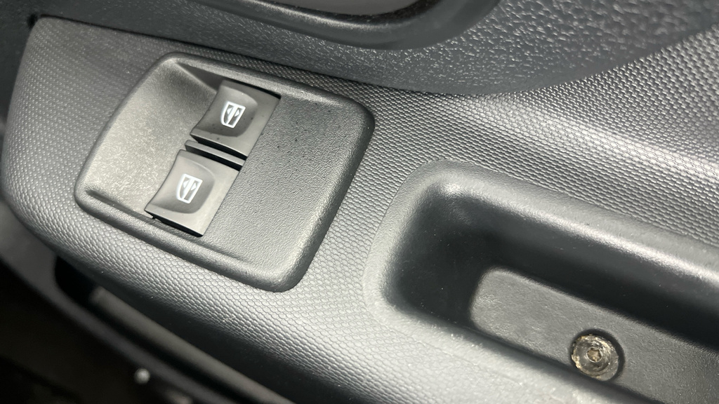 Dacia Sandero Essential Grey #11