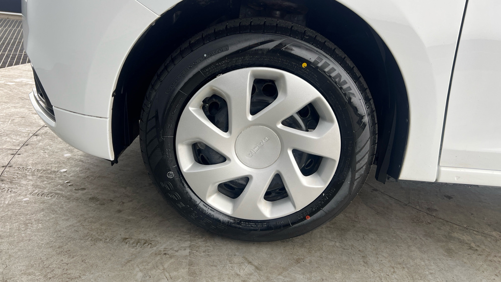 Dacia Sandero Essential Grey #21