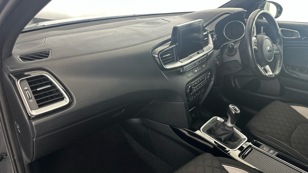 Kia Proceed Gt Grey #10