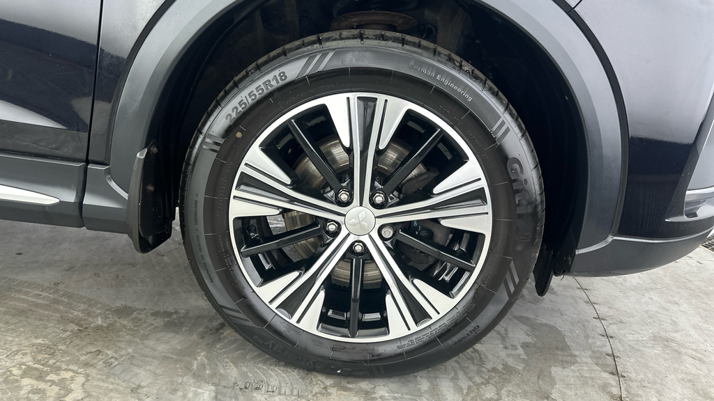 Mitsubishi Eclipse Cross Dynamic Blue #26