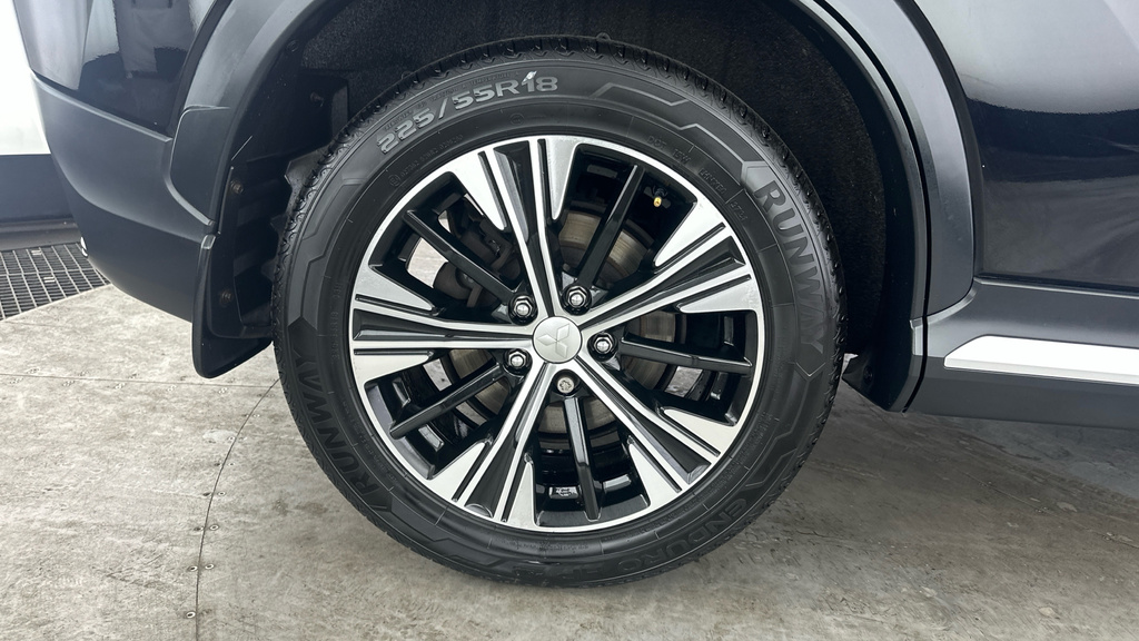 Mitsubishi Eclipse Cross Dynamic Blue #25