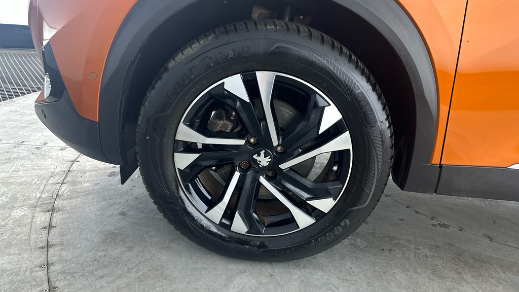 Peugeot e-2008 2008 Gt Ev Orange #26