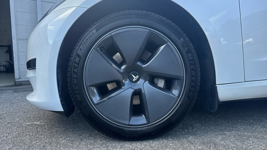 Tesla Model 3 Long Range White #17