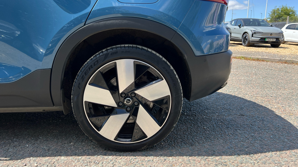 Volvo XC40 Core Grey #23
