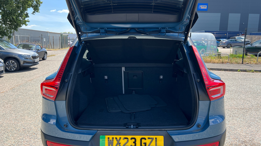 Volvo XC40 Core Grey #18