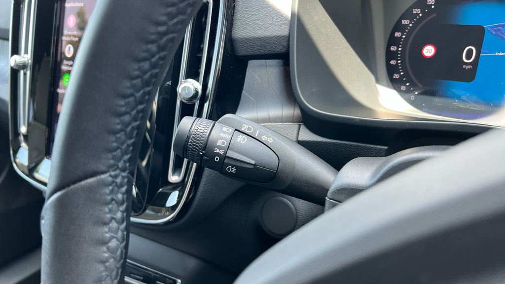Volvo XC40 Core Grey #28