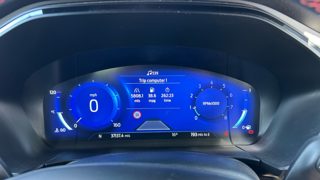 Ford Kuga 2.0 Ecoblue Mhev St-line X White #16