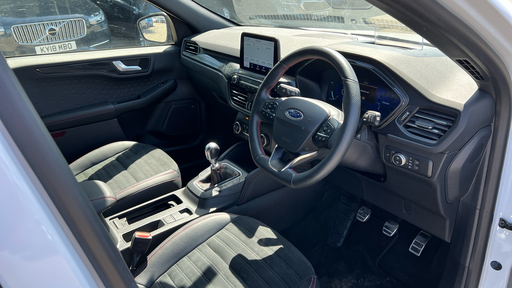 Ford Kuga 2.0 Ecoblue Mhev St-line X White #9