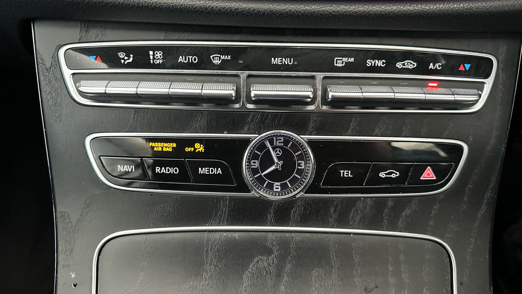 Mercedes-Benz E Class E200d Se Saloon 2.0  #19
