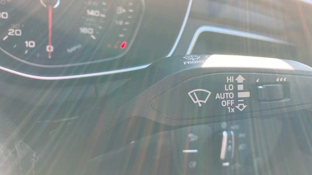 Audi A4 Technik Black #32