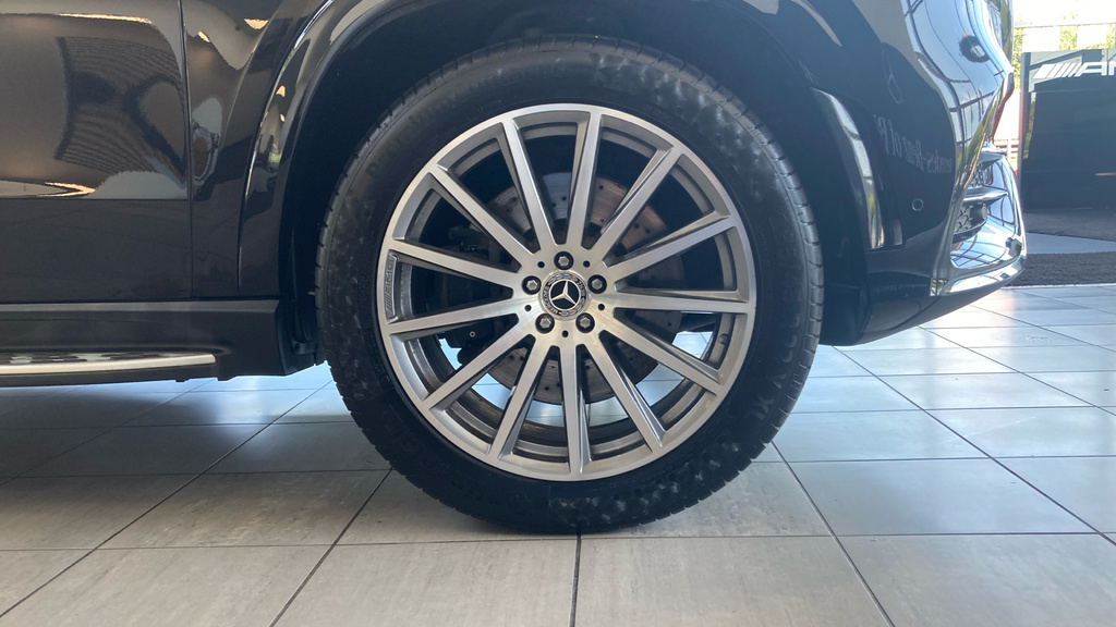 Mercedes-Benz GLS Class  Black #20