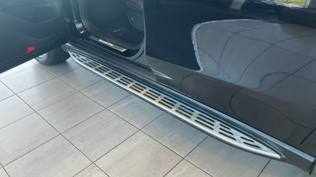 Mercedes-Benz GLS Class  Black #38