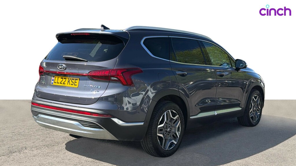 Hyundai Santa Fe Ultimate White #3