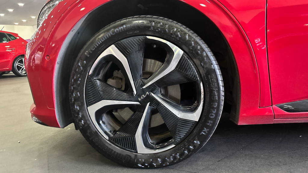 Kia EV6 Hatchback Black #19