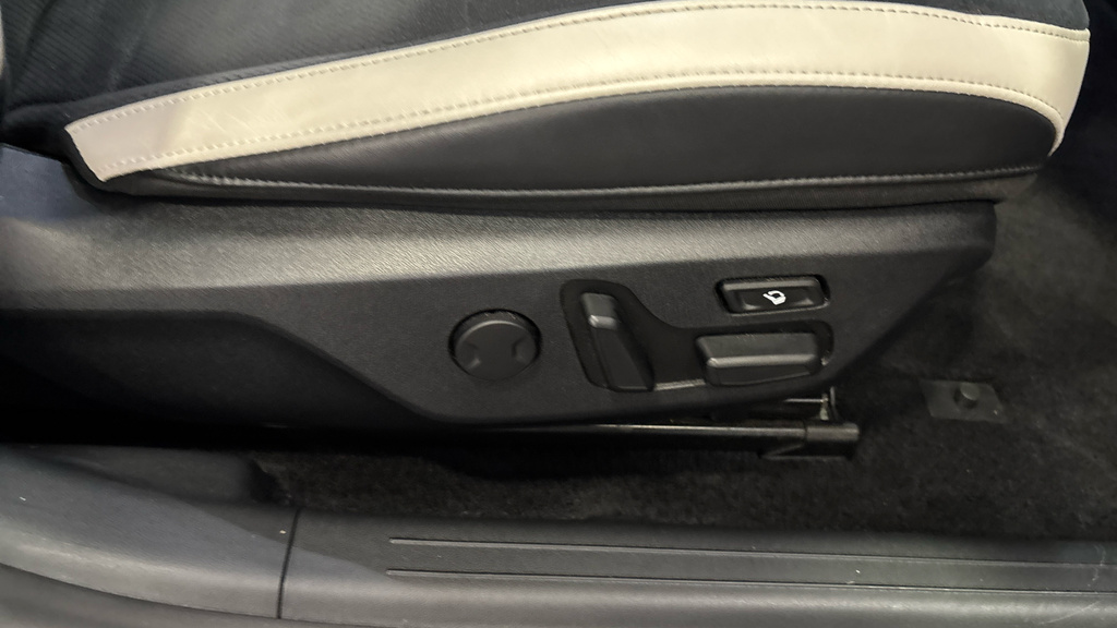Kia EV6 Hatchback Black #45