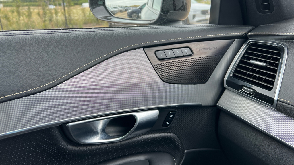 Volvo XC90 B5 Awd R-design Climate - Lounge - Lighting Blue #46