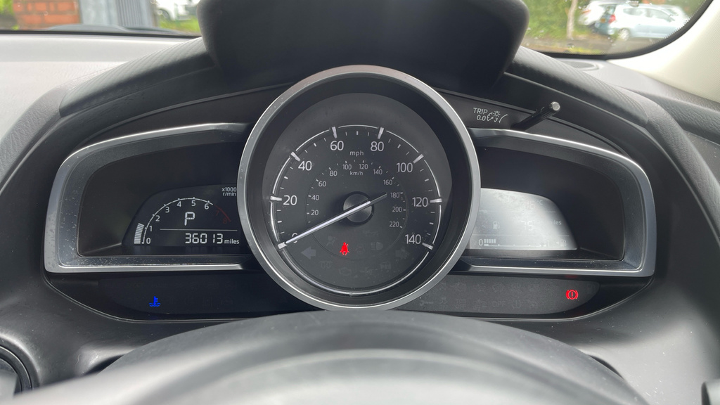 Mazda 2 White #18