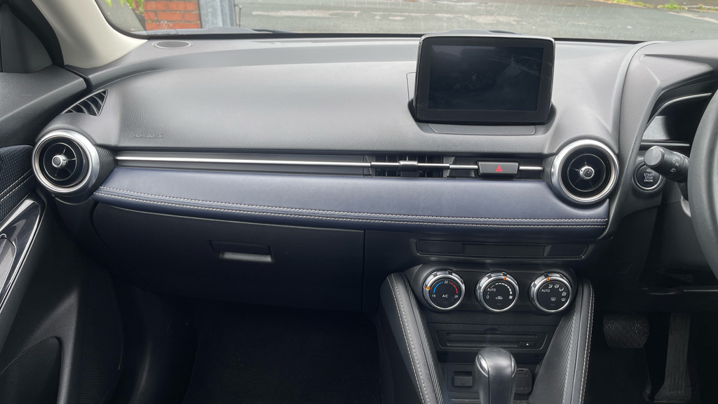 Mazda 2 White #17
