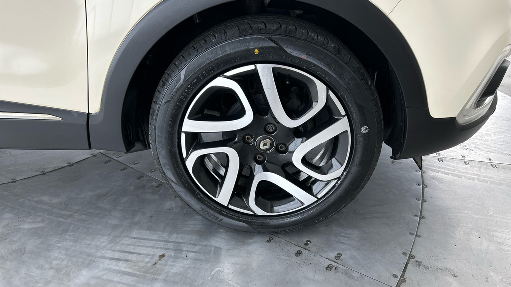 Renault Captur Dynamique Nav  #24