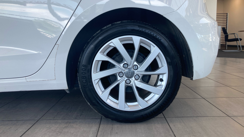 Audi A1 Hatchback White #18