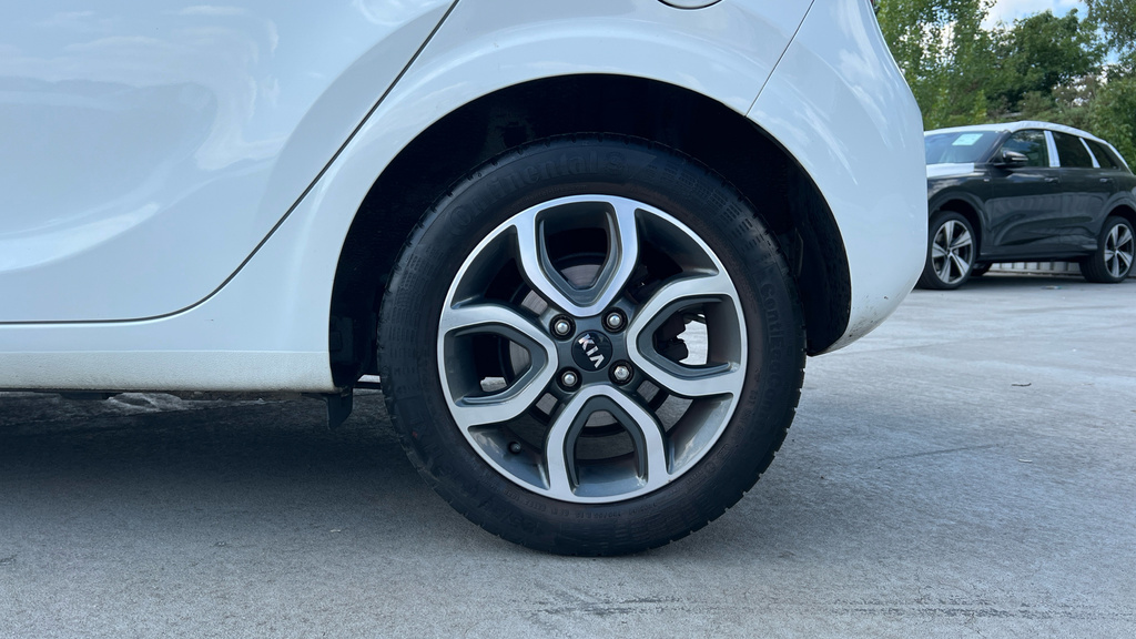 Kia Picanto 1 White #23