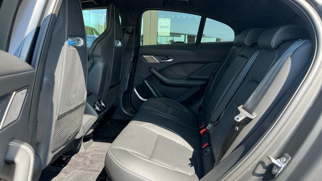 Jaguar I-Pace R-dynamic Hse Black Blue #17