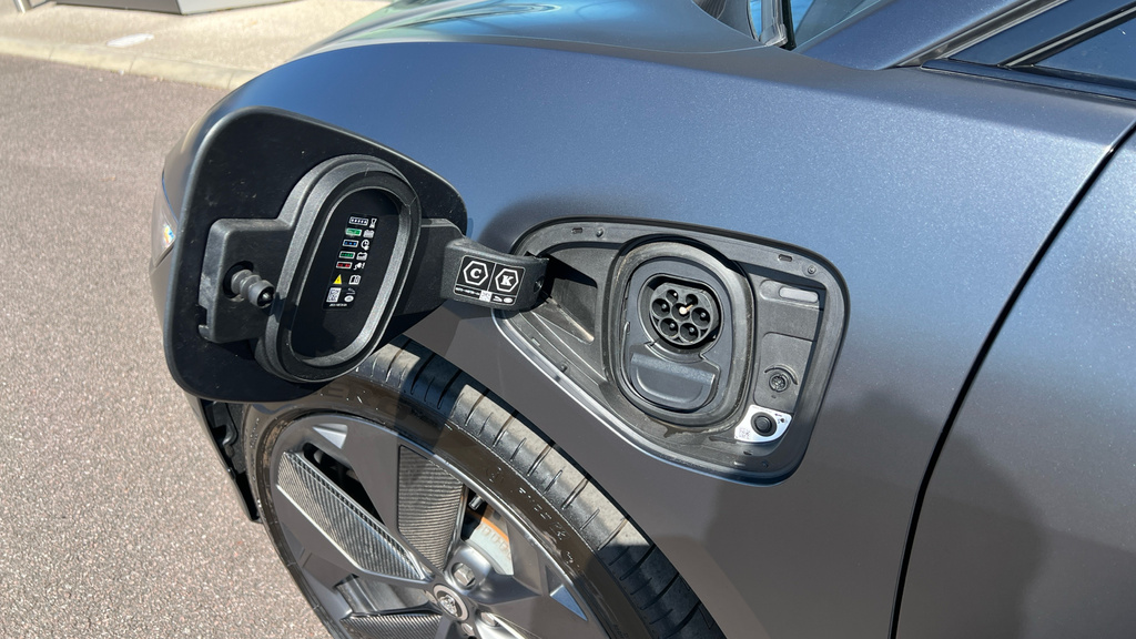 Jaguar I-Pace R-dynamic Hse Black Blue #39