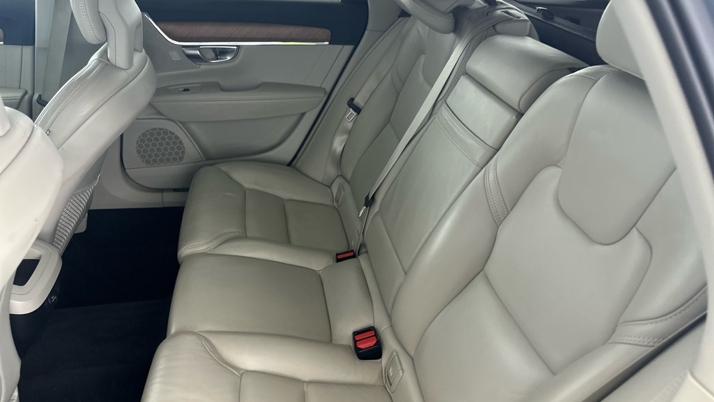Volvo V90 D4 R-design Navigation, Climate Pack, Grey #20