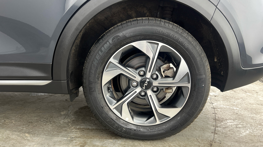 Kia Xceed 2 Black #26