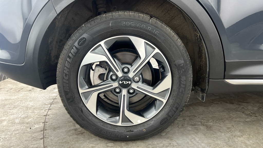 Kia Xceed 2 Black #27