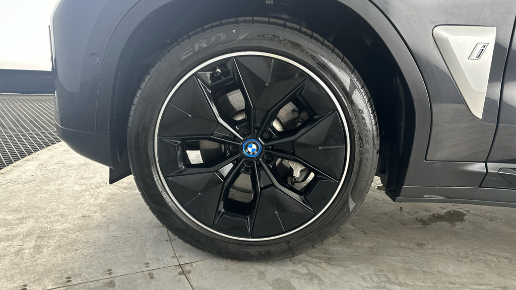 BMW iX3 Suv Grey #24