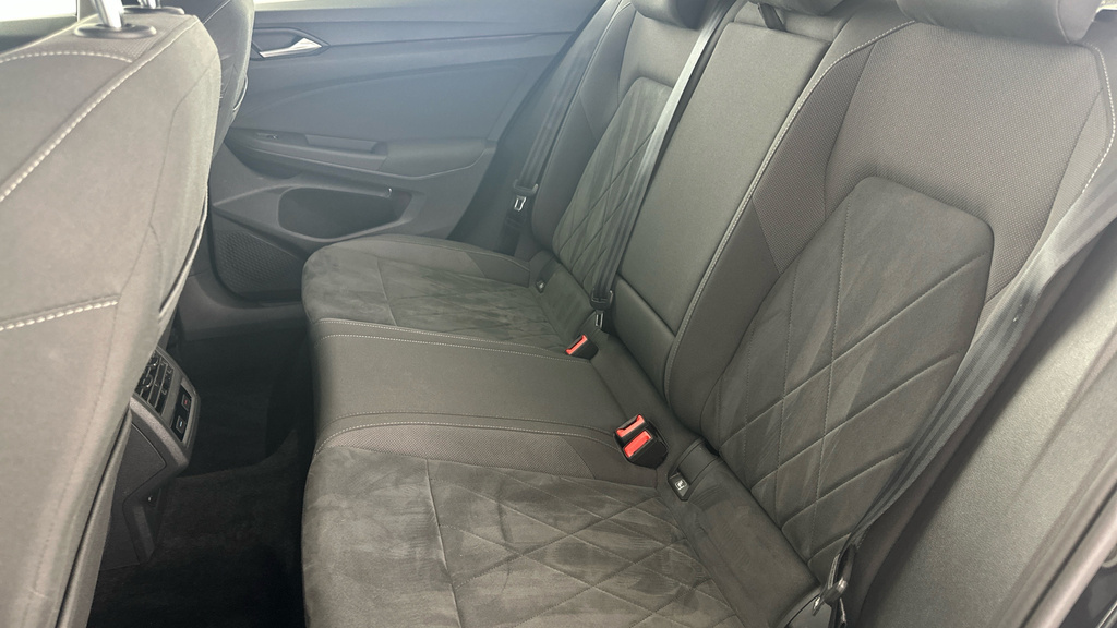 Volkswagen Golf Gti Tsi Dsg Black #25