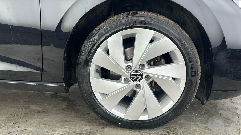 Volkswagen Golf Gti Tsi Dsg Black #31