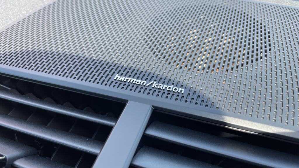 Polestar 2 Hatchback Grey #25