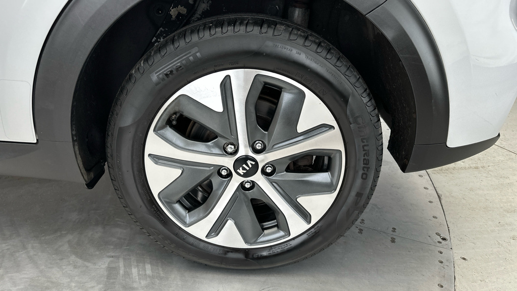 Kia e-Niro 3 Grey #28