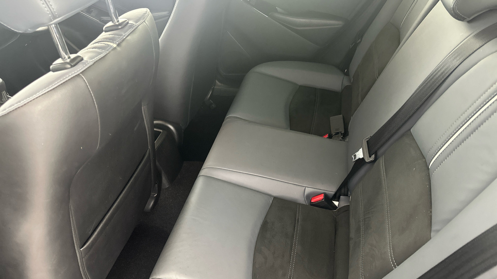 Mazda 2 Mazda 2 Se-l Silver #24