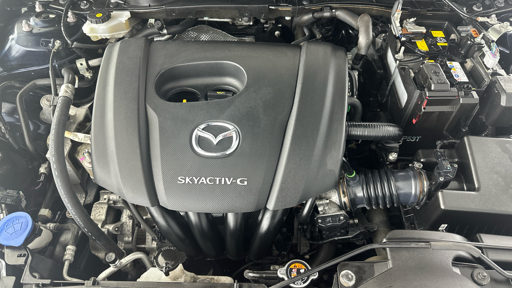 Mazda 2 Mazda 2 Se-l Silver #26